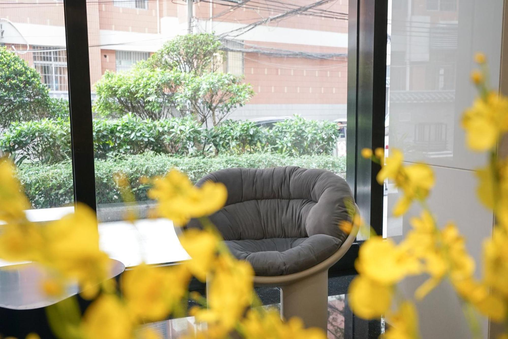 Paco Hotel Ouzhuang Metro Guangzhou-Free Shuttle To Canton Fair Exterior photo
