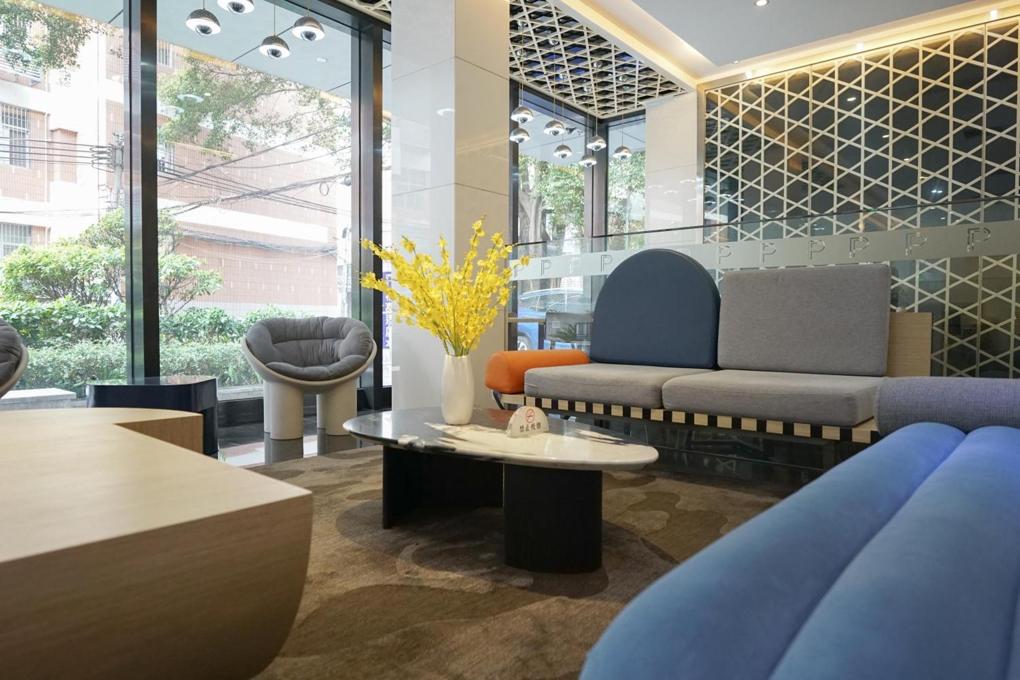 Paco Hotel Ouzhuang Metro Guangzhou-Free Shuttle To Canton Fair Exterior photo